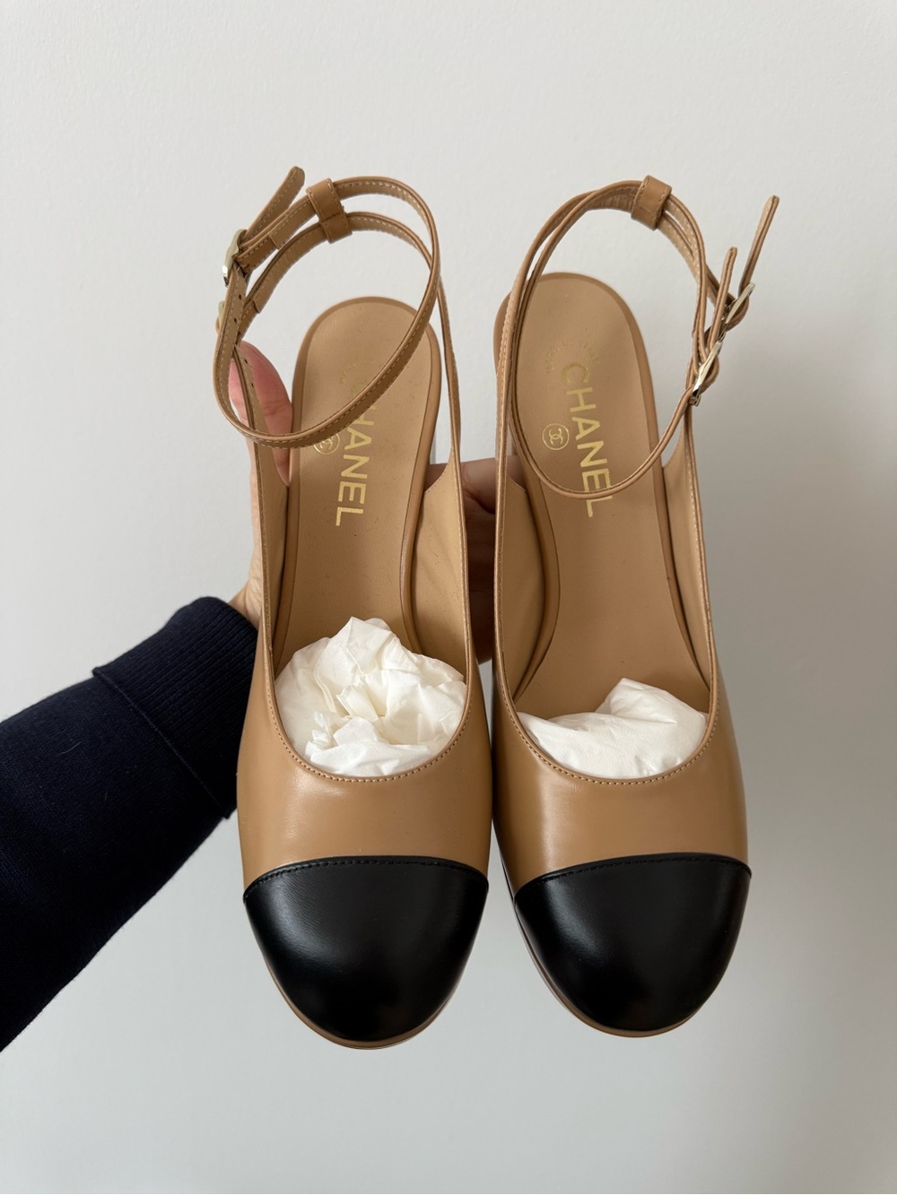 CHANEL Tan and Black Leather Slingback Pumps